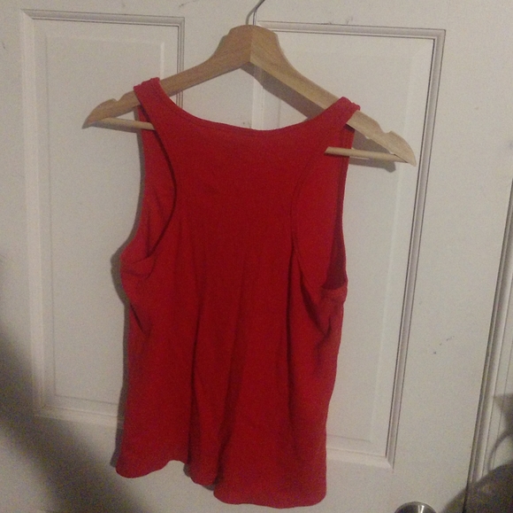 Champion red tank raceback - Picture 2 of 2